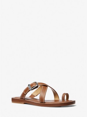 Sandały Damskie Michael Kors Ashton Leather Flat LUGGAGE | PL1775SGS